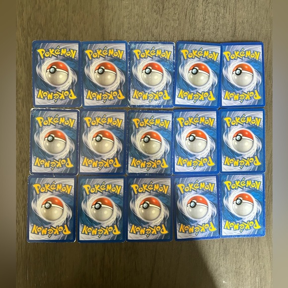 Pokémon card lot - Picture 2 of 2